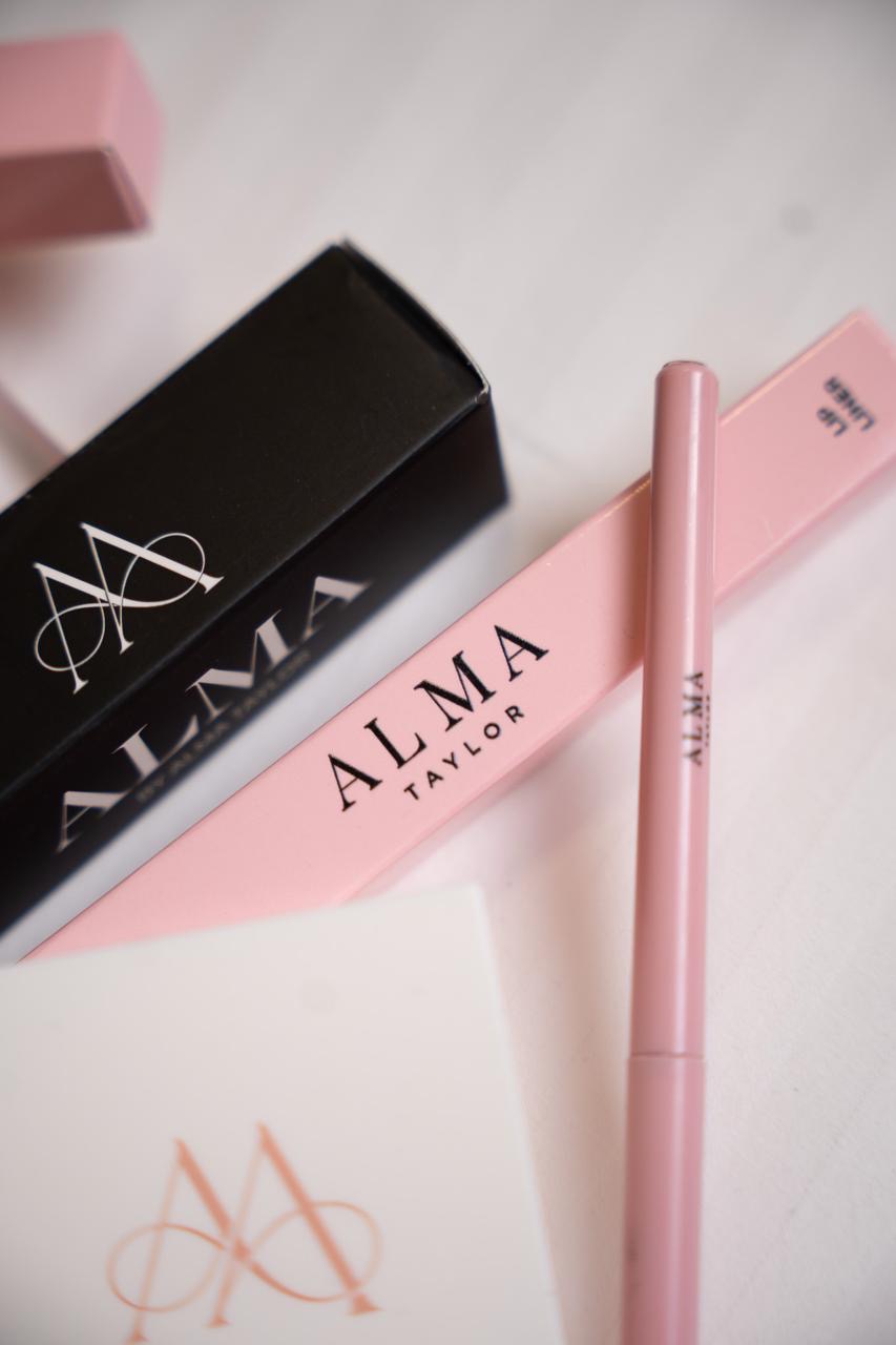 ALMA Smudge-Proof Lip Liner product display